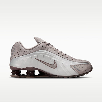 Shox R4 Shoes