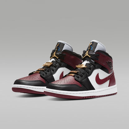 Air 1 Mid SE Sneakers