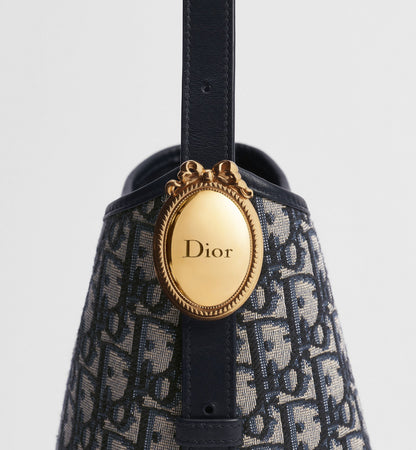 Small Médaillon Bucket Bag