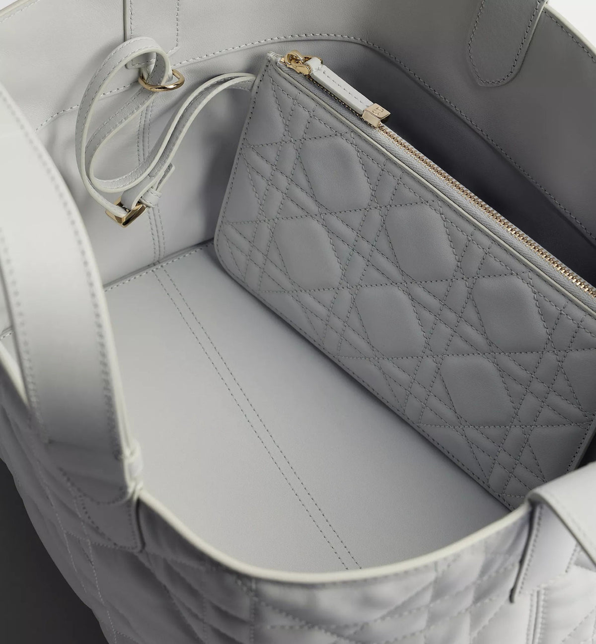 Medium Toujours Bag