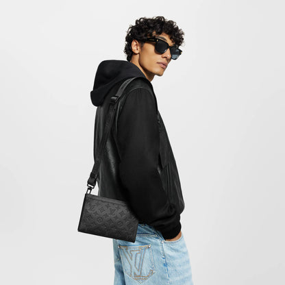 Men's Gaston Wearable Wallet Monogram Shadow Black