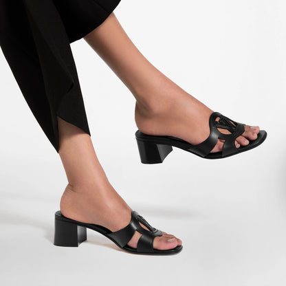 Women's Isola Mule Black 1ACG4K