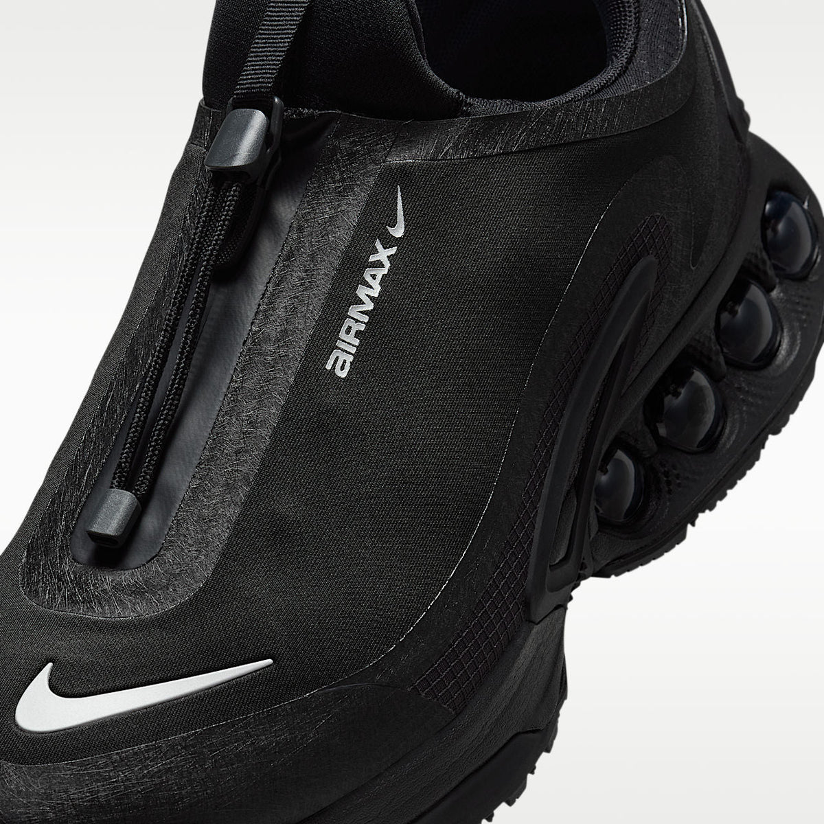 Air Max Dn Roam Men's Shoes Water-Repellent Black/Metallic Silver