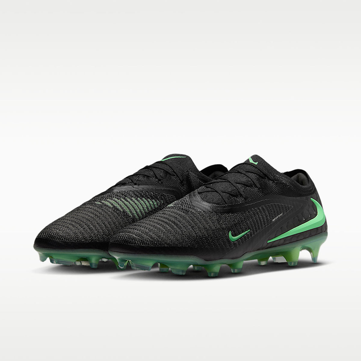 Phantom 6 Low Elite Firm-Ground Soccer Cleats Black/Black/Illusion Green